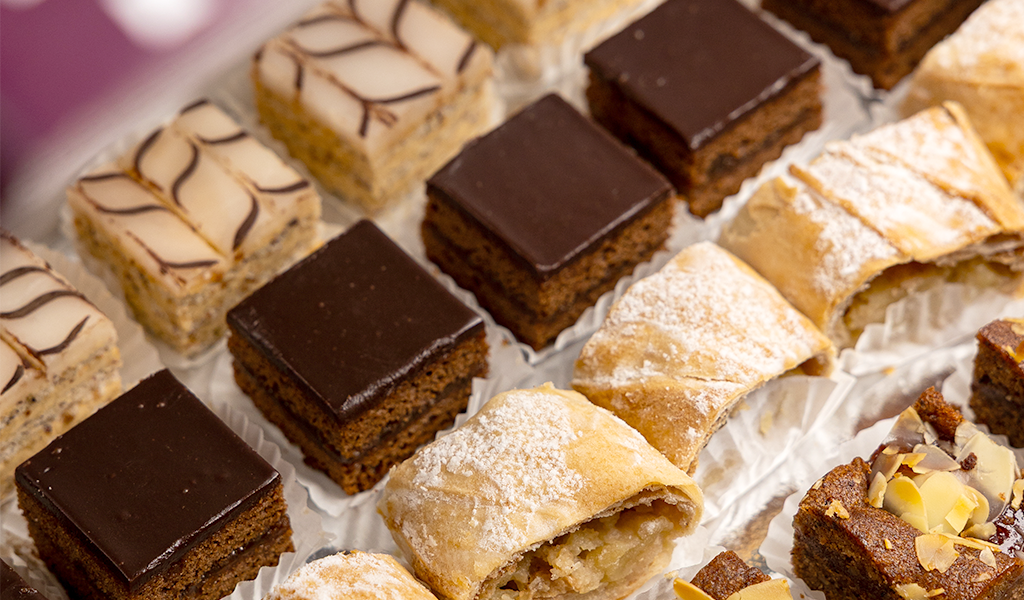 Mini Petits Fours Mischungen